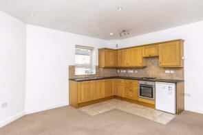Flat 2, 4, Myrtle Street, Southville, Bristol BS3 1JE