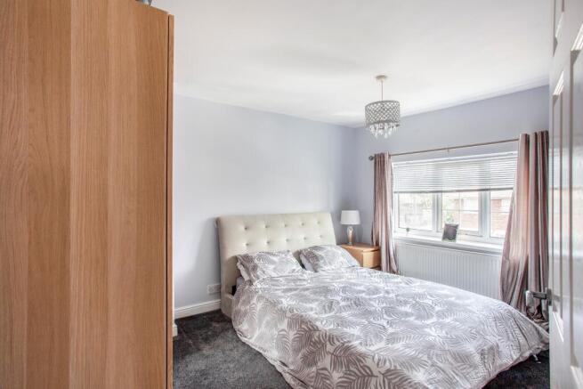 3 bed Semi-Detached for sale Image 12
