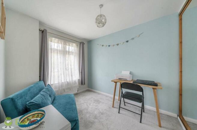 Bedroom 2 (Double)