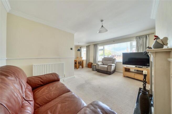 Meadow Hill Close, Kidderminster, Worcestershire photo 5