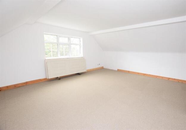 large bedroom with window.jpg