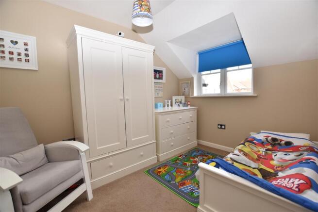 BEDROOM 3
