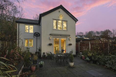 Delamere Road, Hatchmere, Norley, Frodsham, WA6