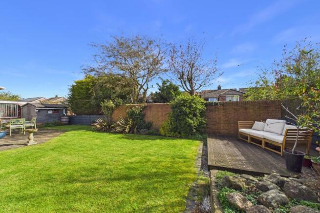 CAM02279G0-PR0062-STILL003