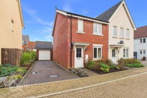 Woodpecker Way, Queens Hill, Norwich