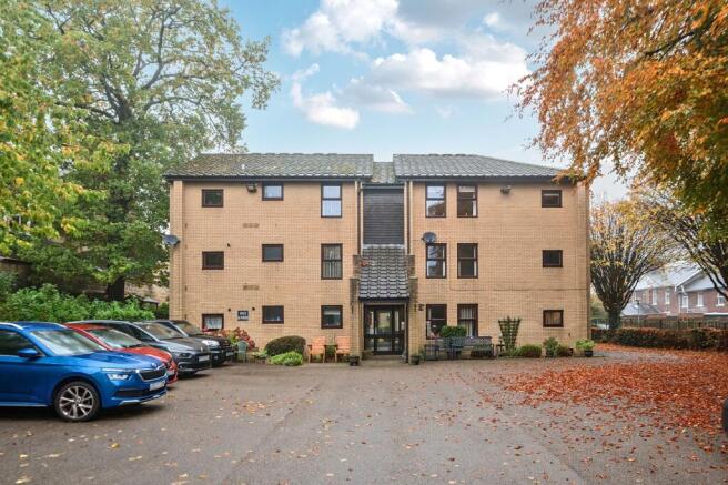 1 bed Flat for sale Image 7