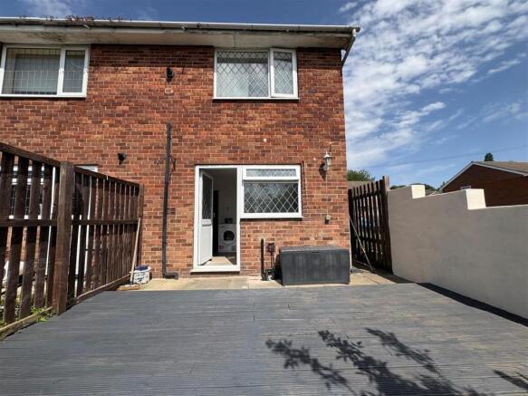 2 bed Town House for sale Image 9