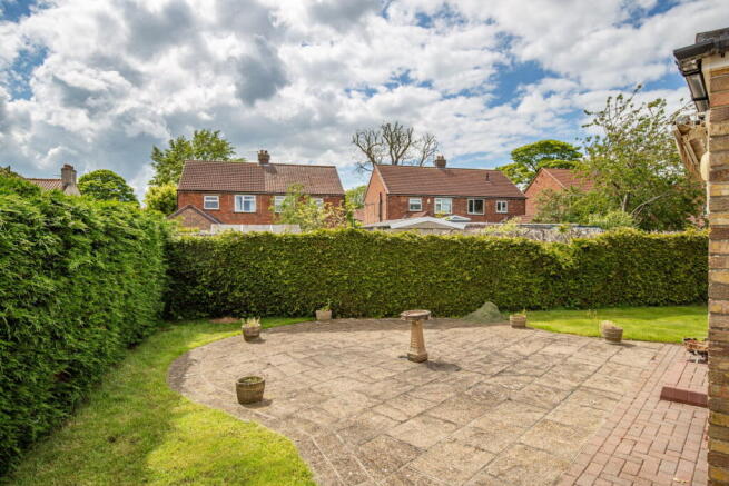 3 bed Detached Bungalow for sale Image 11