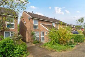 55, Aspen Close, London W5 4YQ