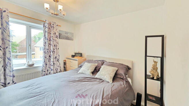 3 bed Semi-Detached for sale Image 11