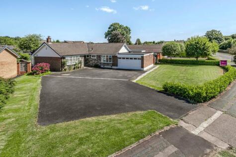 Vicarsfields Road, Leyland, PR25