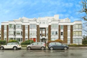 3, Somerhill Lodge, Somerhill Road, Hove BN3 1RU