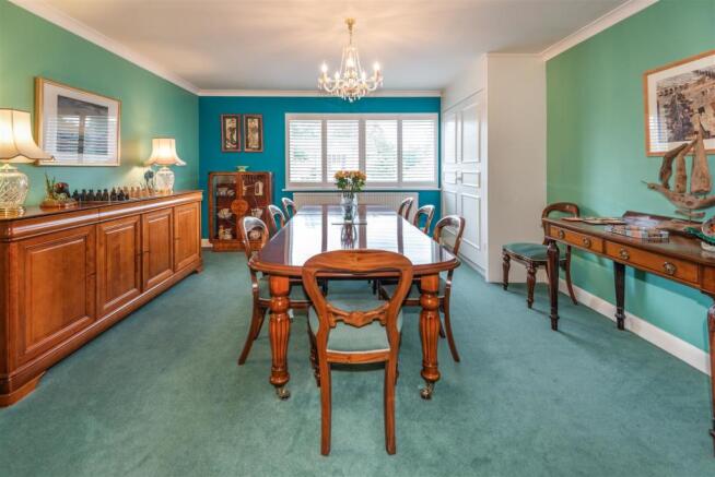8523019-interior10.jpg