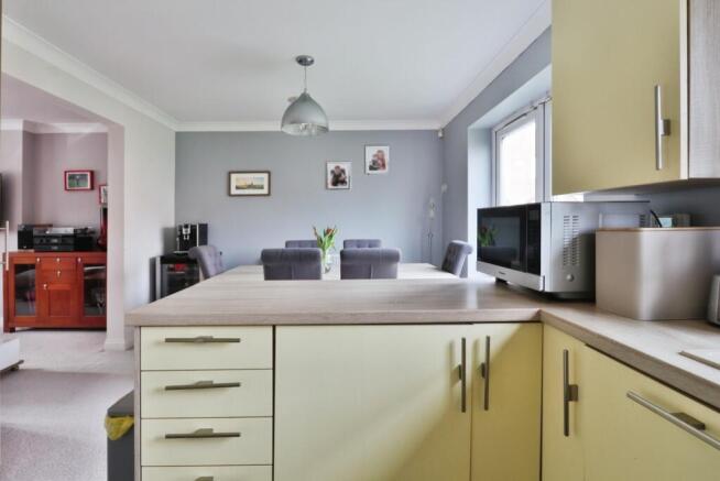 3 bed Detached for sale Image 7