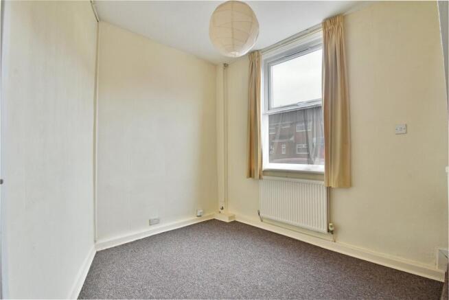 Thornley Lane North, North Reddish, Stockport, SK5 photo 4