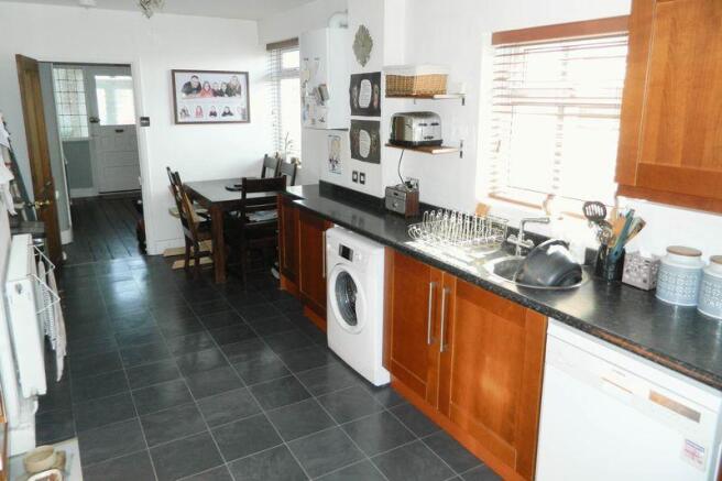 Kitchen.2