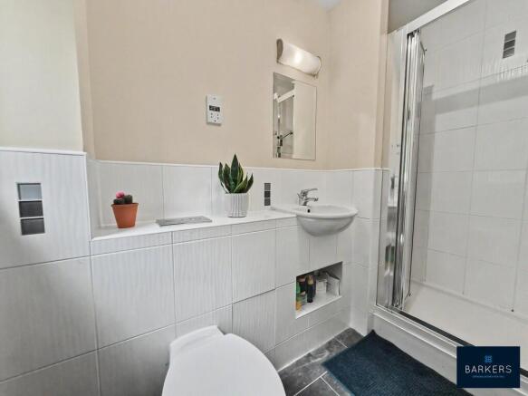 2 bed Apartment for sale Image 7