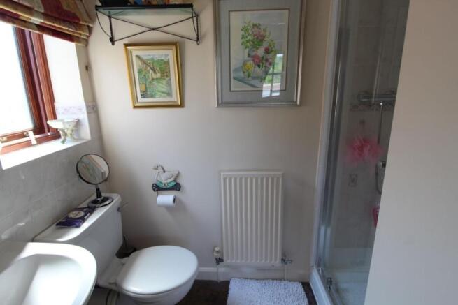 En-Suite Shower Room / Wc