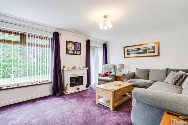 3 bed Detached Bungalow for sale Image 9