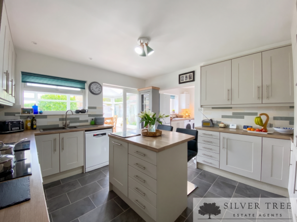 kitchen1