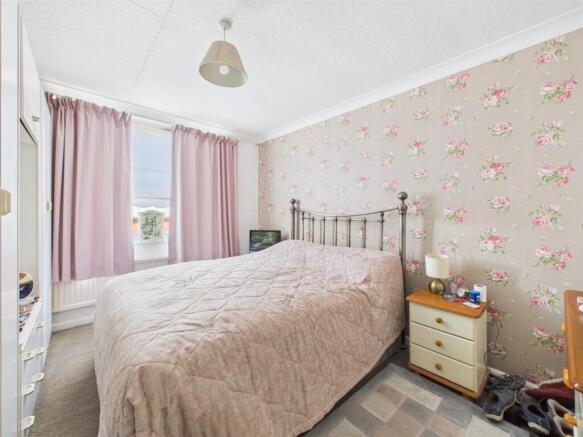 4 bed Block of Apartments for sale Image 5