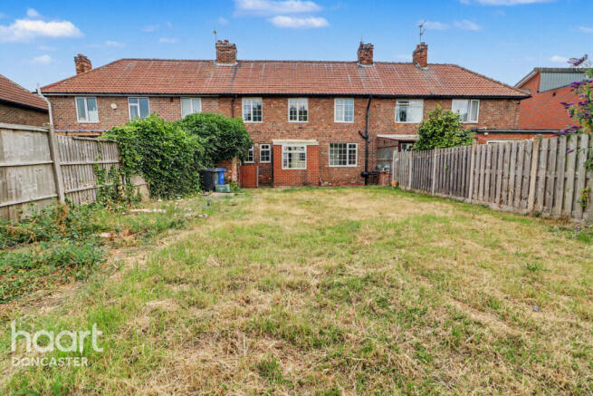 3 bed Terraced for sale Image 10