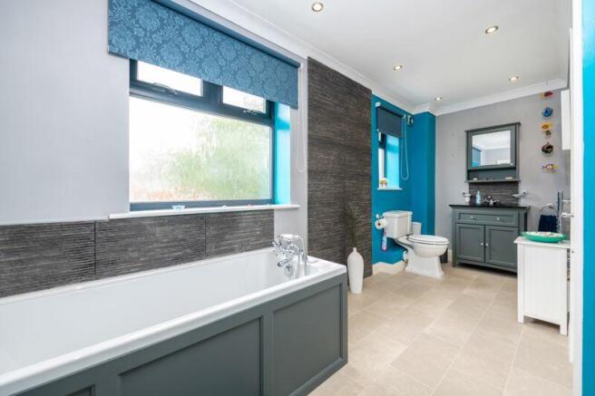 Family bathroom