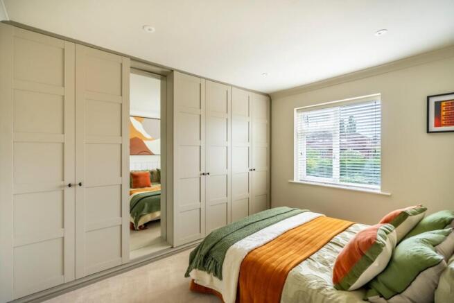 3 bed Semi-Detached for sale Image 12