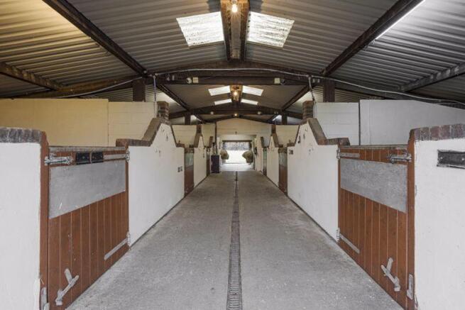 Sanfield Stud, Leyland Lane, Leyland, PR26 8LB photo 4