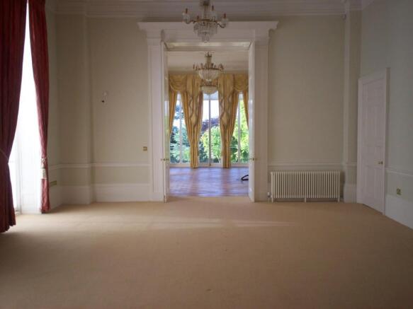 Lounge/Drawing Room