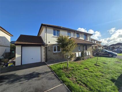 Tredinnick Wood Close, Helston, Cornwall