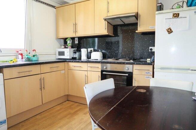 moody-street-e1-4bz-1022838