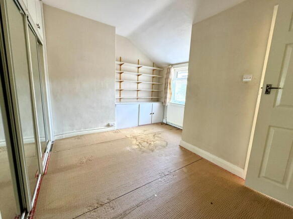 2 bed Semi-Detached Bungalow for sale Image 7