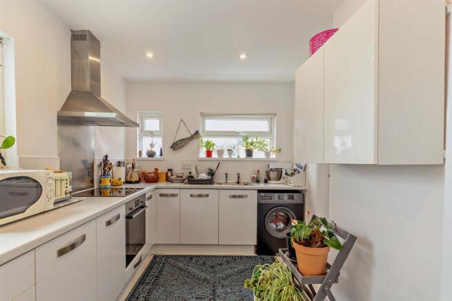 8660313-interior03-800.jpg
