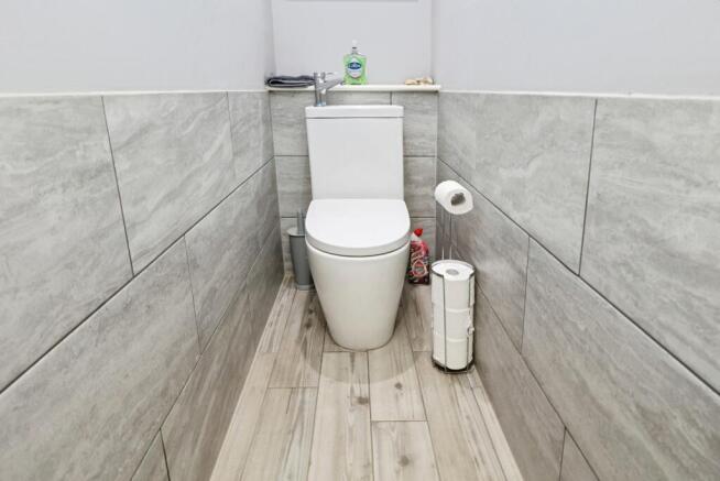 3 bed Semi-Detached for sale Image 7