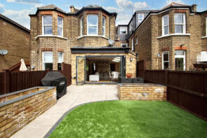 25, Azof Street, London SE10 0EG