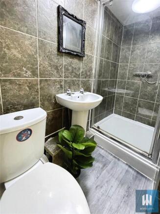 1 bed House Share to rent Image 6