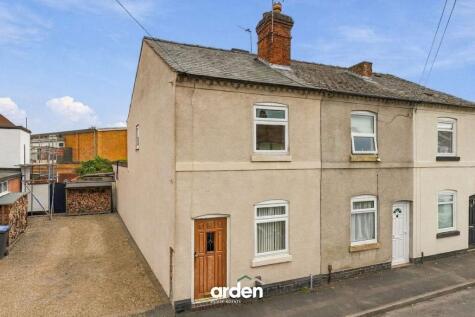 Crooks Lane, Studley, B80