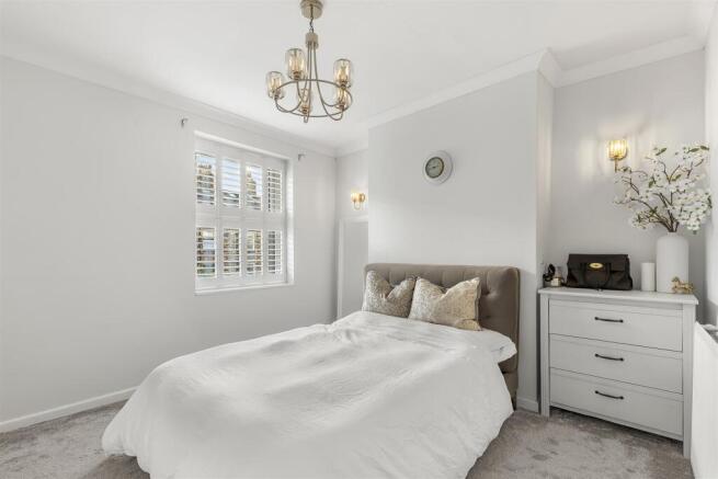 2 bed Terraced for sale Image 11