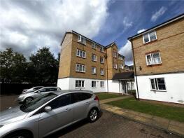 91, Clarence Close, New Barnet, Barnet EN4 8AN