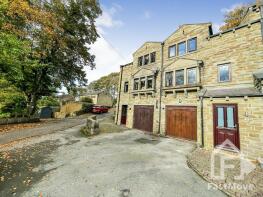 4, Springfield Lane, Kirkburton, Huddersfield HD8 0NZ