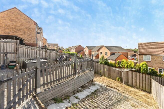 2 bed Semi-Detached for sale Image 7