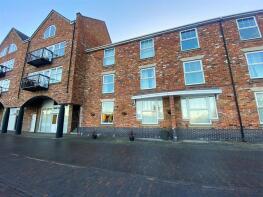7, Cedar Point, Raddle Wharf, Ellesmere Port CH65 4FY
