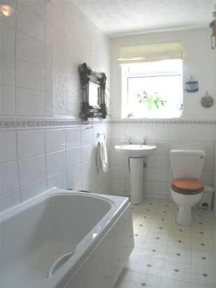G/FLOOR BATHROOM