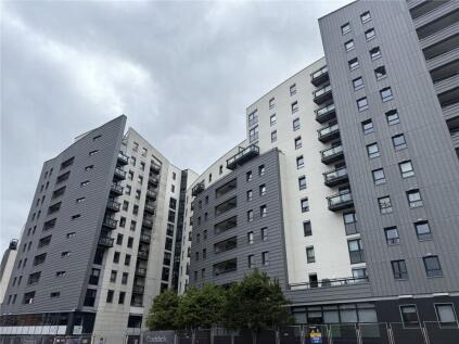 Gateway East, Marsh Lane, Leeds, LS9