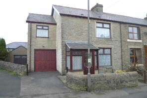 72, Kings Road, Fairfield, Buxton SK17 7NF