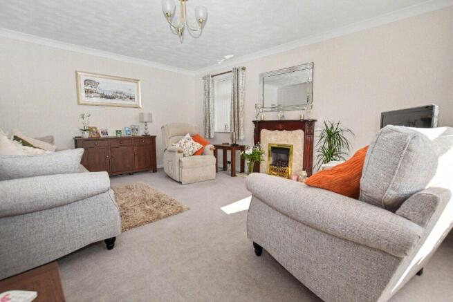 3 bed Detached for sale Image 12