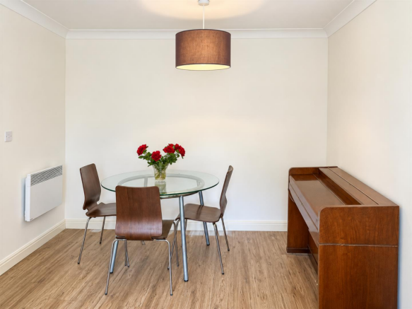 Dining area.png