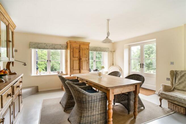 Donnywell Cottage 320993  (6).jpg