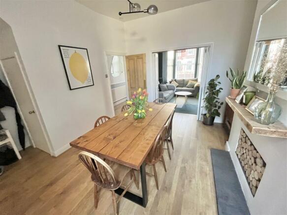 Dining Room Aspect 3